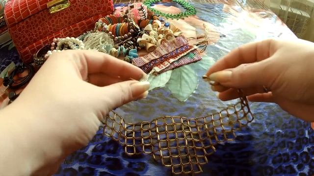 Расхламление в моей бижутерии. Моя коллекция бижутерии. 2 Часть. смотреть онлайн