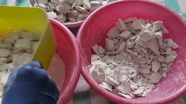 Chalk/Просеиваю мел от муки смотреть онлайн