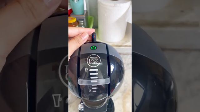 Nescafe dolce gusto- mini me ( americano) смотреть онлайн