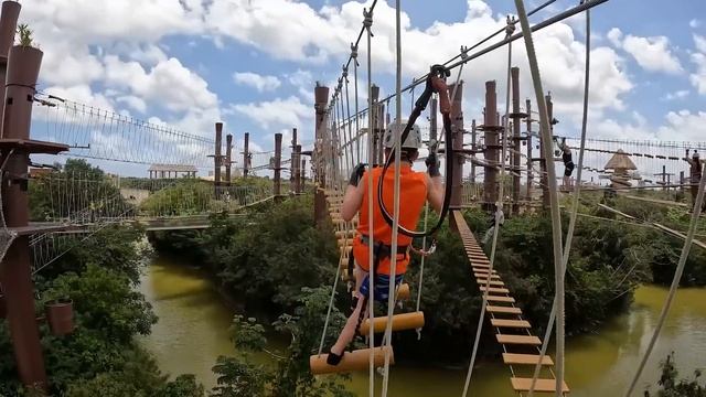 The World's most Extreme Theme Park! Xavage! смотреть онлайн