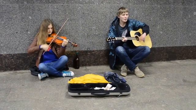 Дети уличные музыканты ► играют в переходе Nirvana Street Performance смотреть онлайн