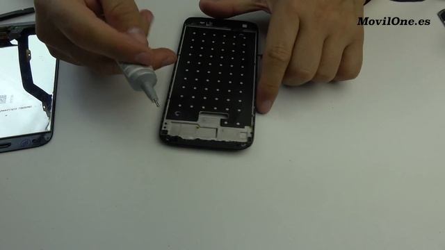 Huawei G8 Teardown смотреть онлайн