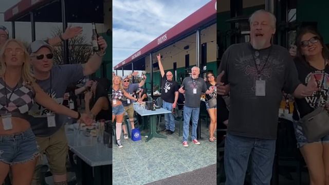 Train crawl with hor’s D’oeuvres смотреть онлайн