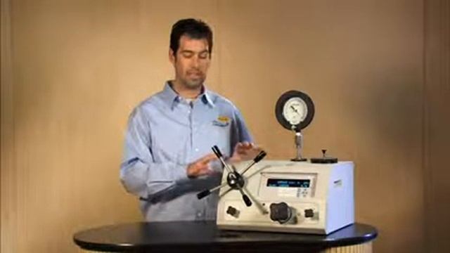 Fluke E-DWT-H Electronic Deadweight Tester Kits | Instrumart смотреть онлайн