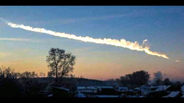 Chelyabinsk Meteorite Shield Lifted Without Techs Able to Explain it! As if It 'Wanted to Escape!' смотреть онлайн