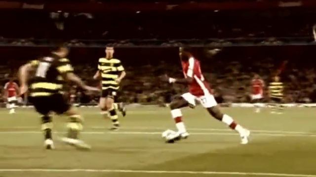 Emmanuel Eboue 0027