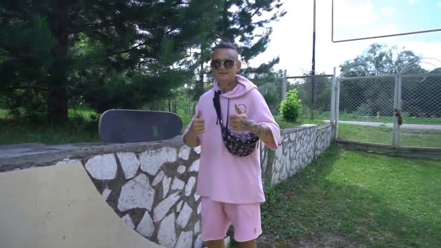 Построили СКЕЙТ-ПАРК на ДАЧЕ! (БЕЗ МАТОВ)