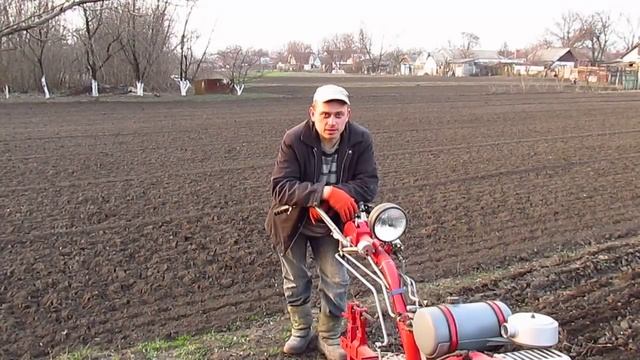 Мотоблок Мотор Сич. Весеннее боронование подробно... смотреть онлайн