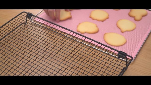 Королевское печенье с глазурью BTS BT21