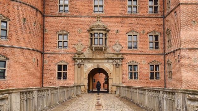 DENMARK | Roadtrip to Vallo Castle and Roskilde смотреть онлайн