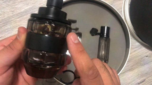 Eau de Toilette pour Homme SpiceBomb Viktor & Rolf Vraiment une Bombe смотреть онлайн
