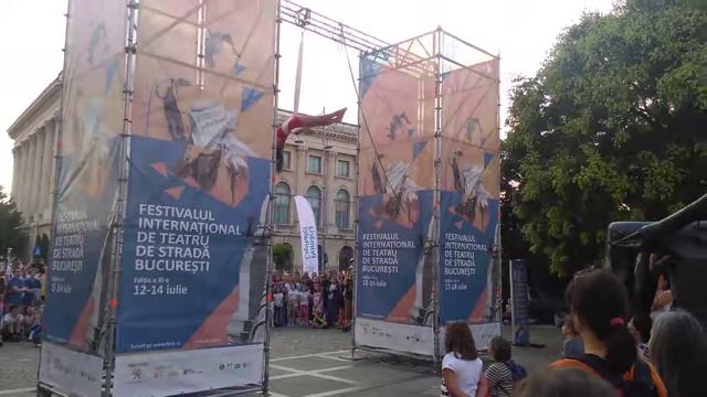 2019.07.12 B-FIT IN THE STREET Magnolia смотреть онлайн