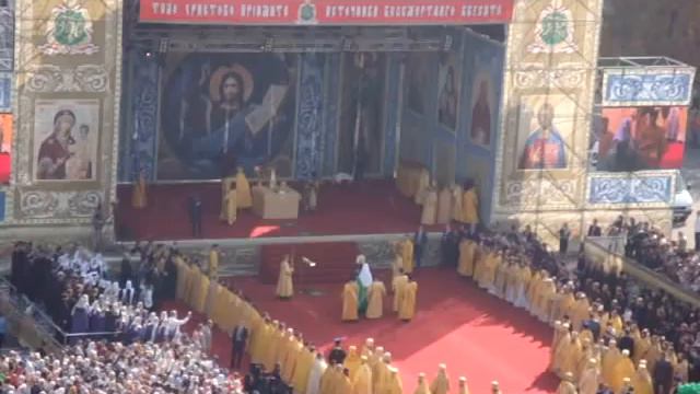 Патриарх Кирилл на луганской земле Patriarch Kirill in Luhansk.MPG смотреть онлайн