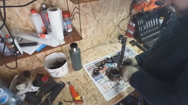 Часть 9. Восход эндуро с нуля своими руками!Купил штатив.Траверсы.Установка амортизаторов.Подпишись смотреть онлайн