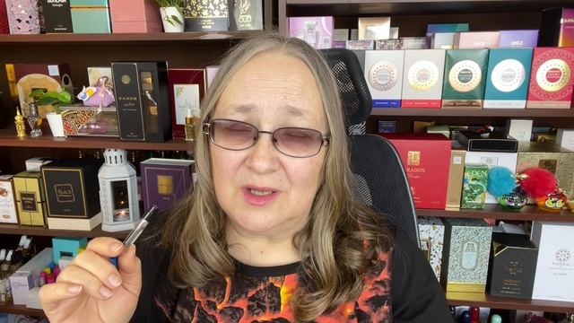 Чем пахнут кожаные штанишки на краю вулкана, или  Encelade Marc-Antoine Barrois.