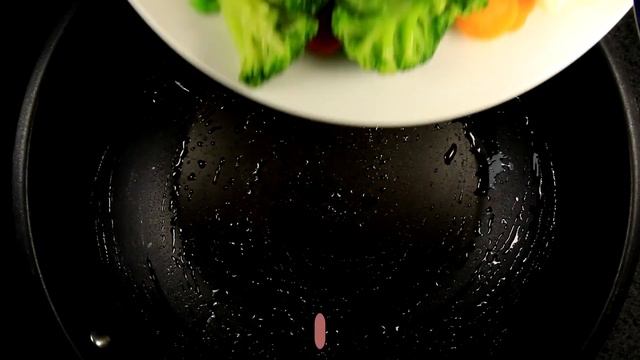 Сирлойн-Стейк с Луком и Овощами. Самый Вкусный Стейк. смотреть онлайн