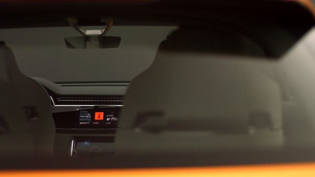 Audi Q8 Sport Concept footage смотреть онлайн