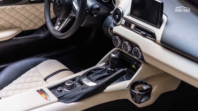 Rebodied Mazda MX-5 Celebrates Anniversary смотреть онлайн