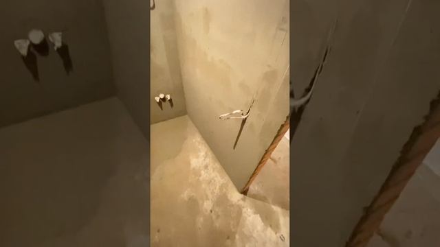 Сухая стяжка , штукатурка стен смотреть онлайн