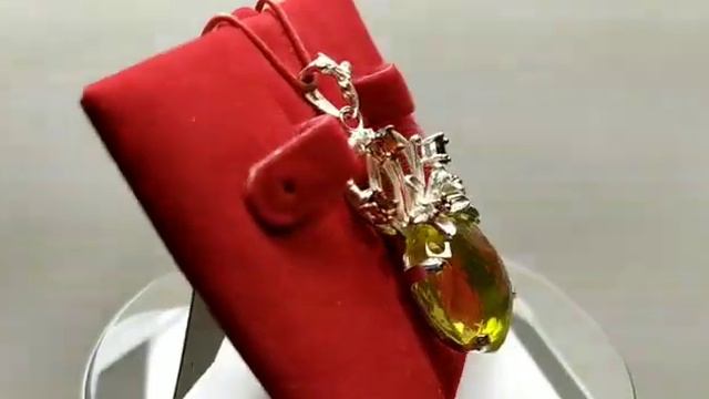 🥰🥰🥰Обзорное видео подвесок. Кулоны. Повтор🥰🥰🥰 смотреть онлайн