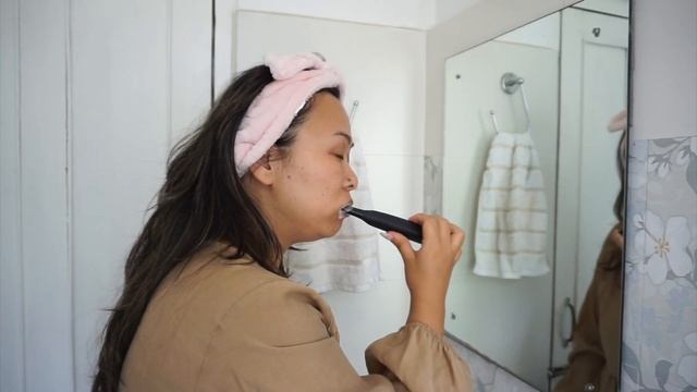 The Perfect Oral Health Care Routine with Agaro Electric Toothbrush & Flosser смотреть онлайн