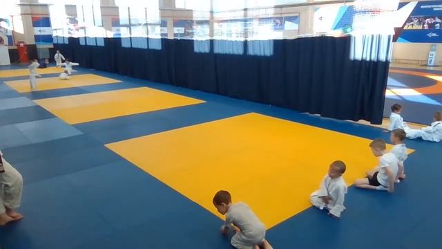 Тренировка детской группы дзюдо 23.10.21 (10:00) смотреть онлайн