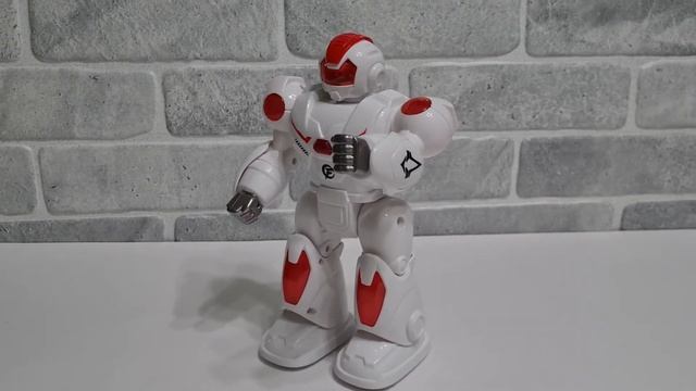 Робовоин Робот Play Smart Шагает / Свет / Звук смотреть онлайн