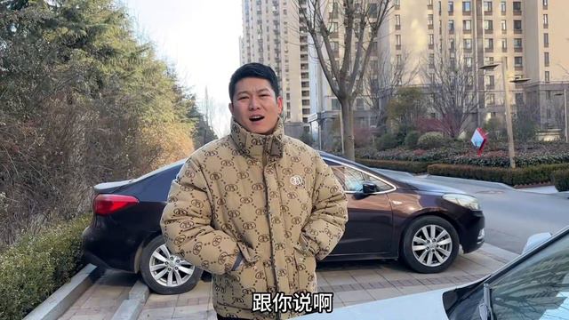 这日子没法过了，老公套路媳妇4000块被抓现形，气的媳妇牙痒痒 смотреть онлайн