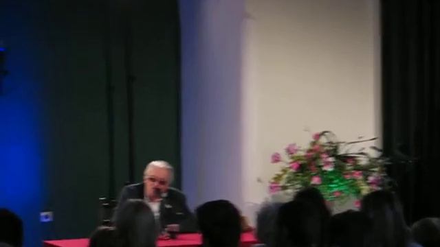 JAN NOWICKI ŚPIEWA KOŁYSANKĘ NA ZAMKU W SZCZECINIE смотреть онлайн