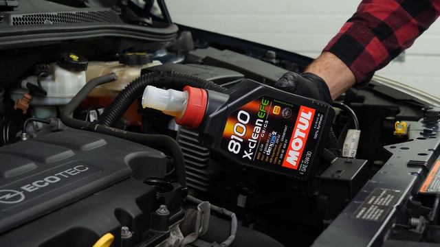 Die Flüssigkeitsstände prüfen Astra J 1.4 Turbo 📏 смотреть онлайн