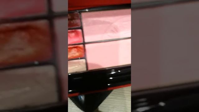 Dior Holiday Couture Collection + YSL смотреть онлайн
