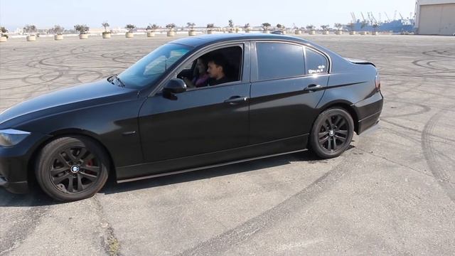 My dad drives an E90 BMW смотреть онлайн