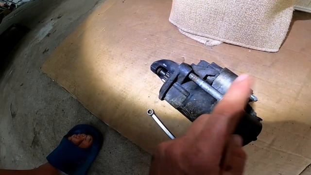 Как снять стартер бмв е60. Без снятия впускного коллектора смотреть онлайн