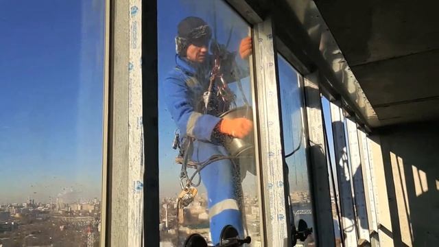 Замена холодного остекления в ЖК Скайфорт смотреть онлайн