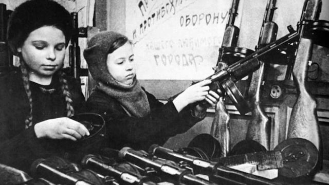 ДЕНЬ ПАМЯТИ И СКОРБИ смотреть онлайн