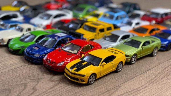 A Few Cars from the Box Being Reviewed - Обзор на Маленькие МАШИНКИ