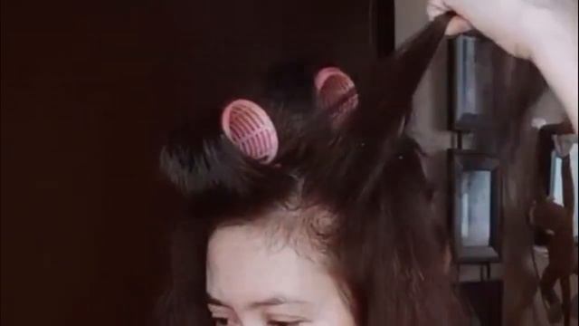CREATING A VOLUME WITH VELCRO ROLLERS | PAANO GAMITIN ANG VELCRO ROLLERS? смотреть онлайн
