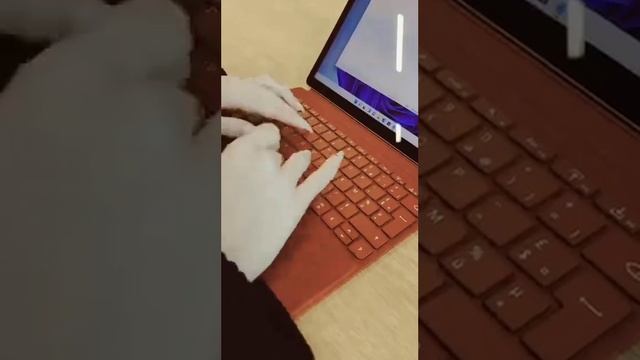 A ten seconds video of one of the best laptops in the world #trending #viral #fyp смотреть онлайн