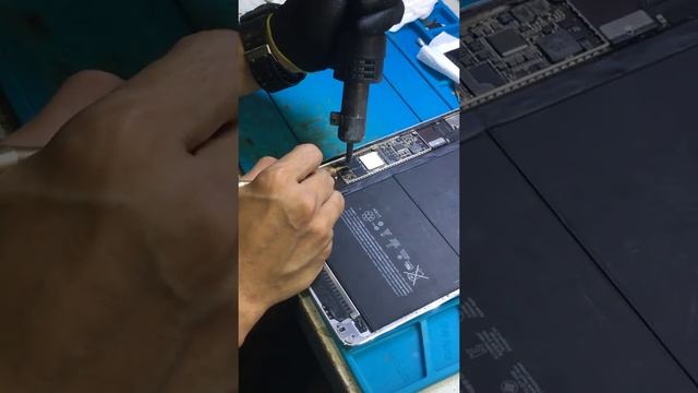 removing nand ic on ipad air 2 смотреть онлайн