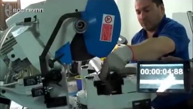 Дисковая пила по металлу серия MACC NEW350 S, резка круглой трубы под углом.mp4 смотреть онлайн