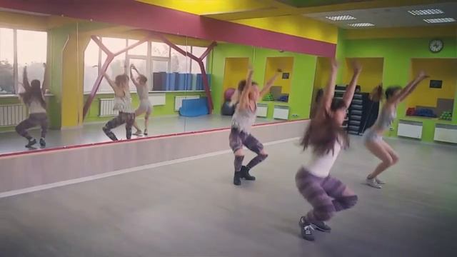 Twerk dance, танцевальные каникулы смотреть онлайн