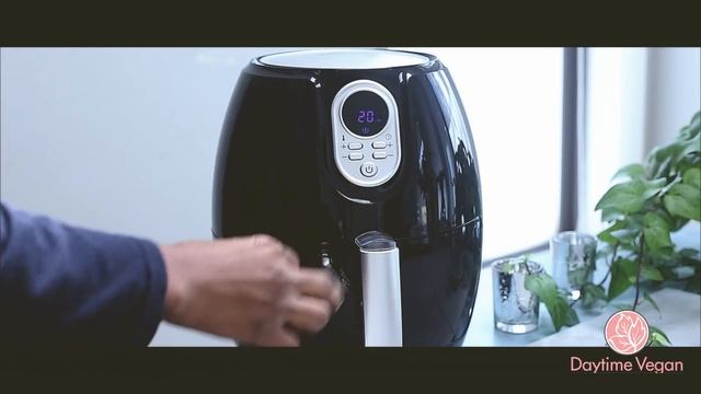 Crispy Cauliflower Steaks with White Peppercorn Mushroom Gravy | Air Fryer Recipe | MCAF26DB Review смотреть онлайн