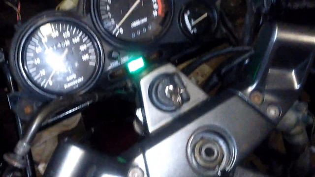 После настройки и синхронизации ZZ-R 400 смотреть онлайн