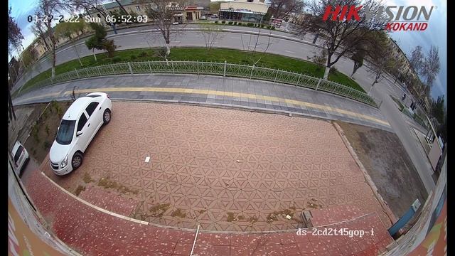 HIKVISION DS-2CD2T45G0P-I смотреть онлайн