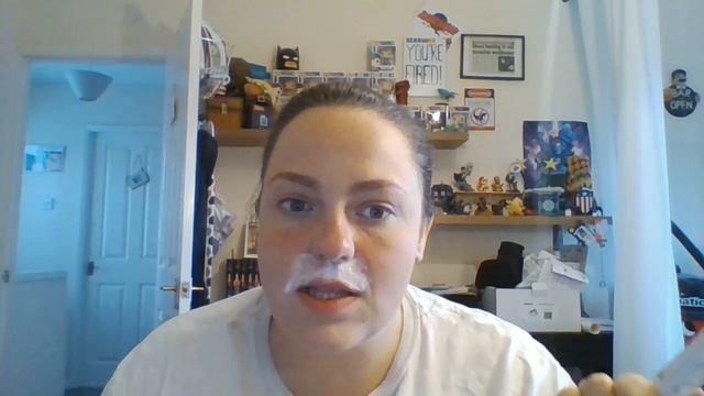 Review of AVON's Skin So Soft Facial Hair Remover | YES I HAVE A MOUSTACHE!!! смотреть онлайн