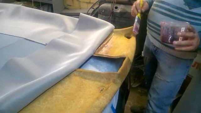 Перетяжка потолка. На примере потолка BMW E36. смотреть онлайн