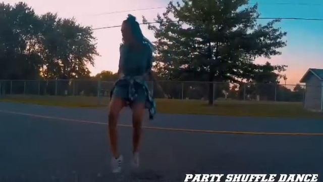 Alan Walker_ Alone Shuffle Dance 2019#party#alanwalker