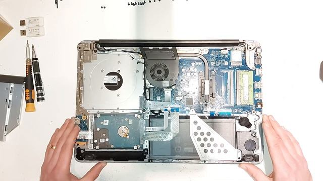 Easy guide to turn a broken laptop into CASH - Dell Inspiron 15 5567 смотреть онлайн