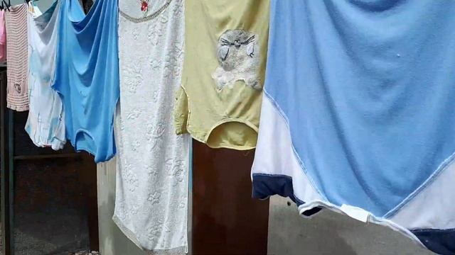 Яна стирает на машинке "Киргизия" смотреть онлайн