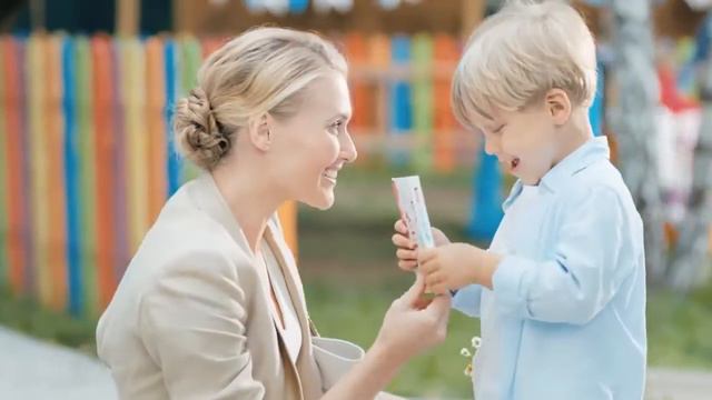 Kinder Chocolate: Встреча с мамой (2016) смотреть онлайн